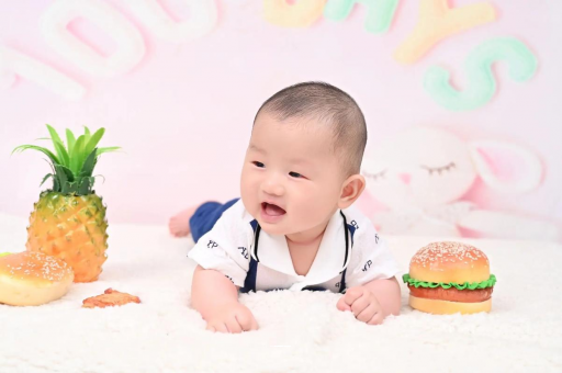 山南两岁宝宝晚上哭